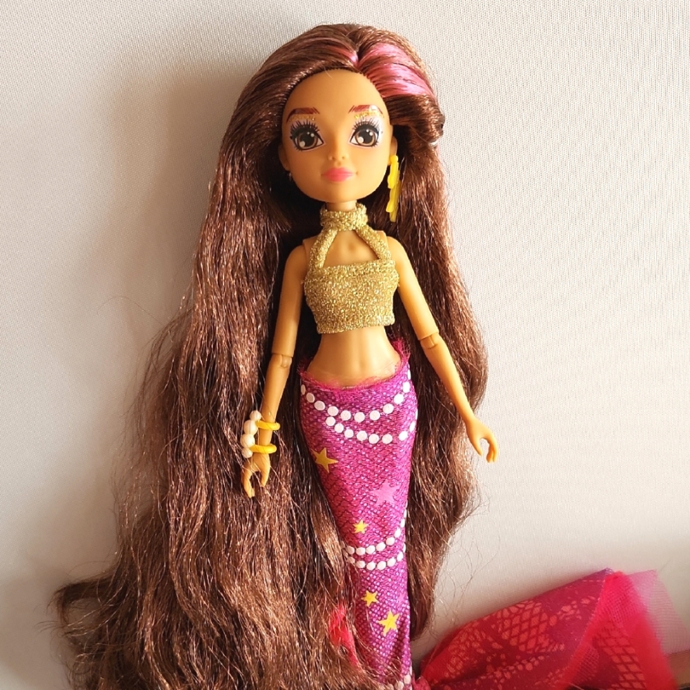 Mermaid High Deluxe Searra Doll